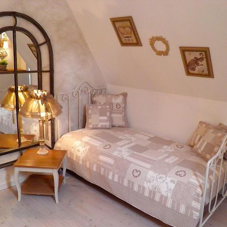 L'Ange Est Reveur Bed & Breakfast Ланже Екстериор снимка