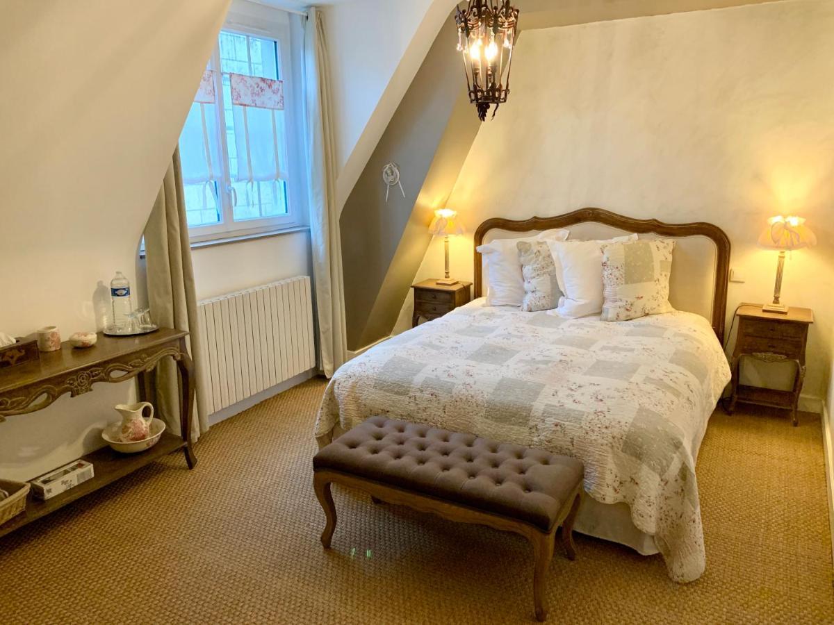 L'Ange Est Reveur Bed & Breakfast Ланже Екстериор снимка