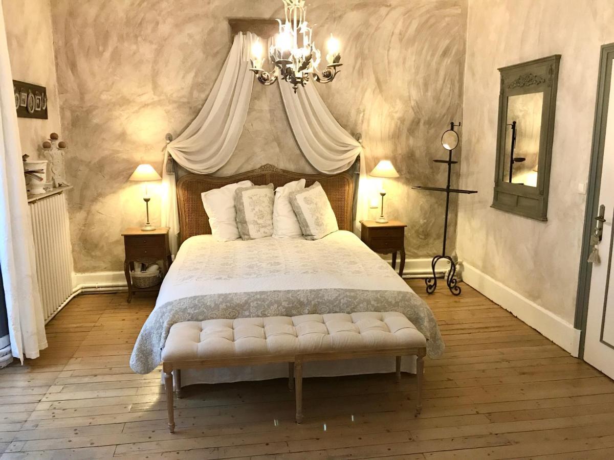 L'Ange Est Reveur Bed & Breakfast Ланже Екстериор снимка