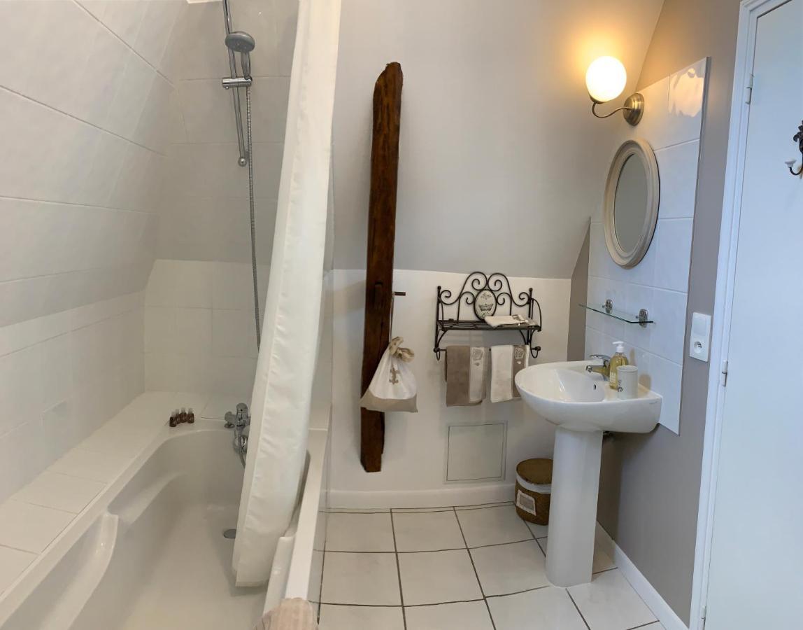 L'Ange Est Reveur Bed & Breakfast Ланже Екстериор снимка