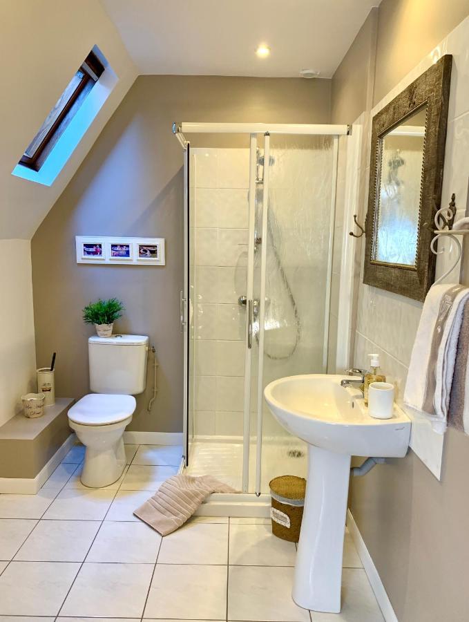 L'Ange Est Reveur Bed & Breakfast Ланже Екстериор снимка