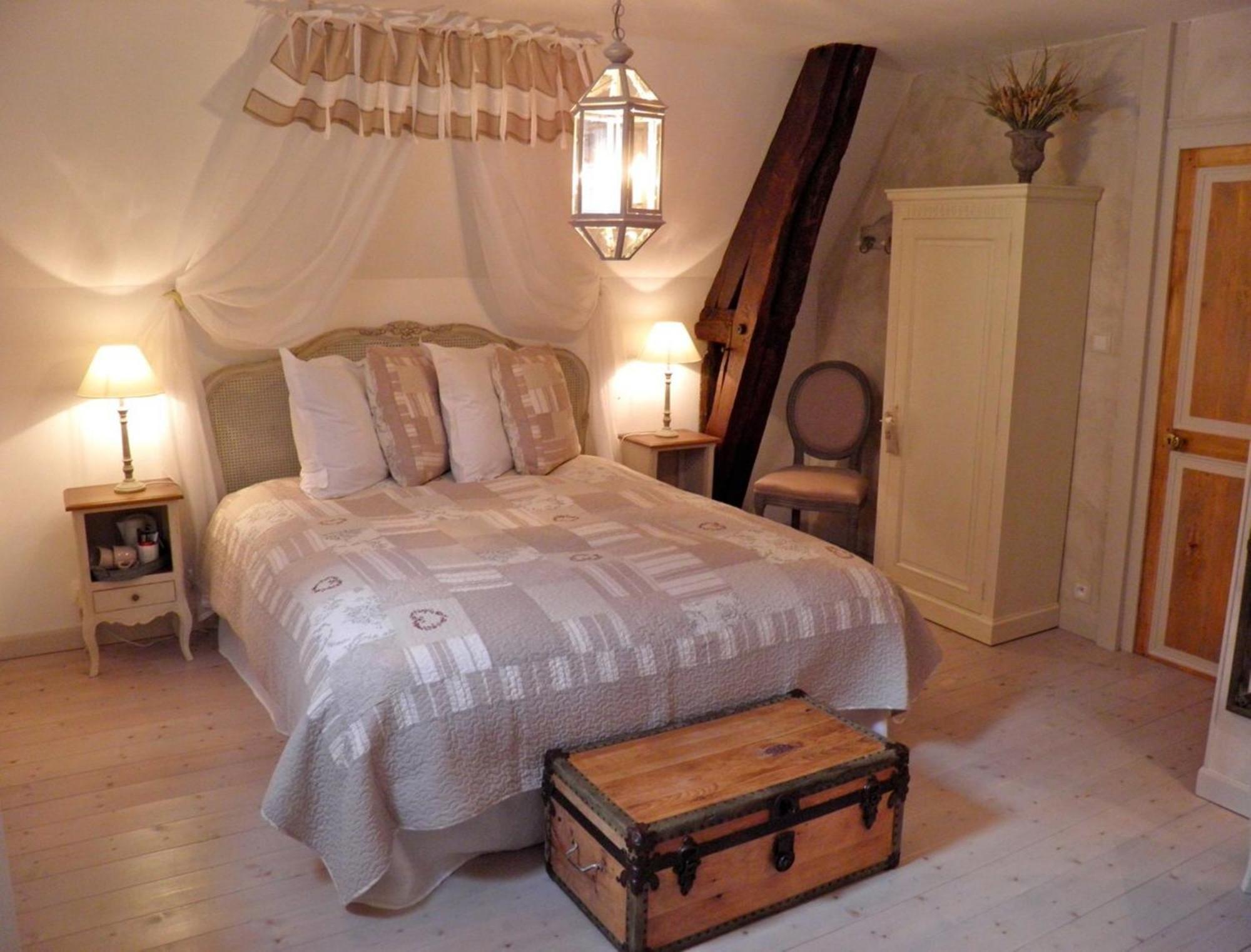 L'Ange Est Reveur Bed & Breakfast Ланже Екстериор снимка